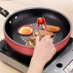 Nonstick Frying Pan with Lid for Pan Frying & Sautéing, 9.45-Inch – gallery image 11