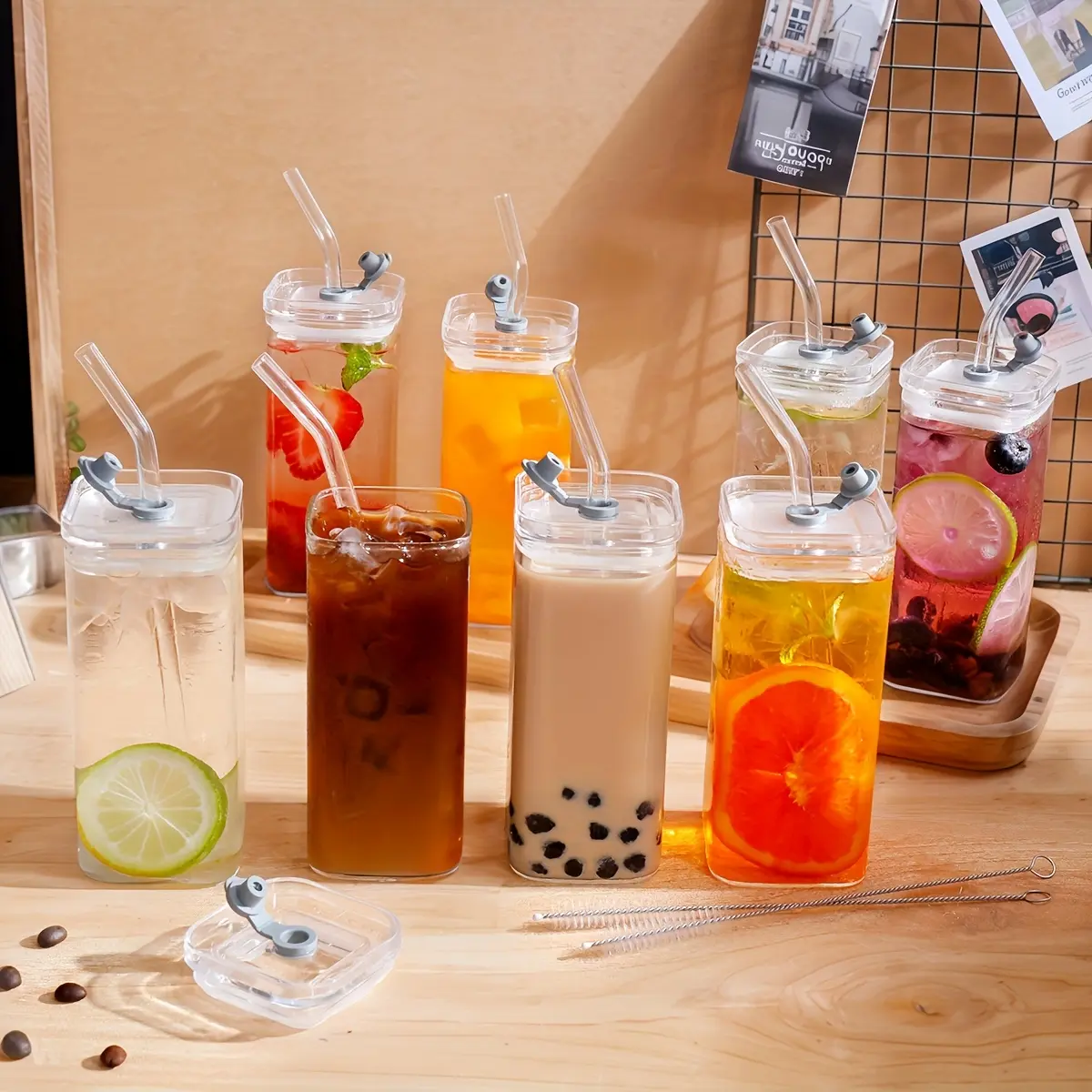 Square Glass Cup with Lid for Drinking Beverages, 13oz – description image 3